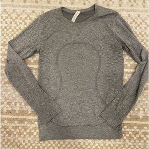 lululemon swiftly tech top + relaxed fit